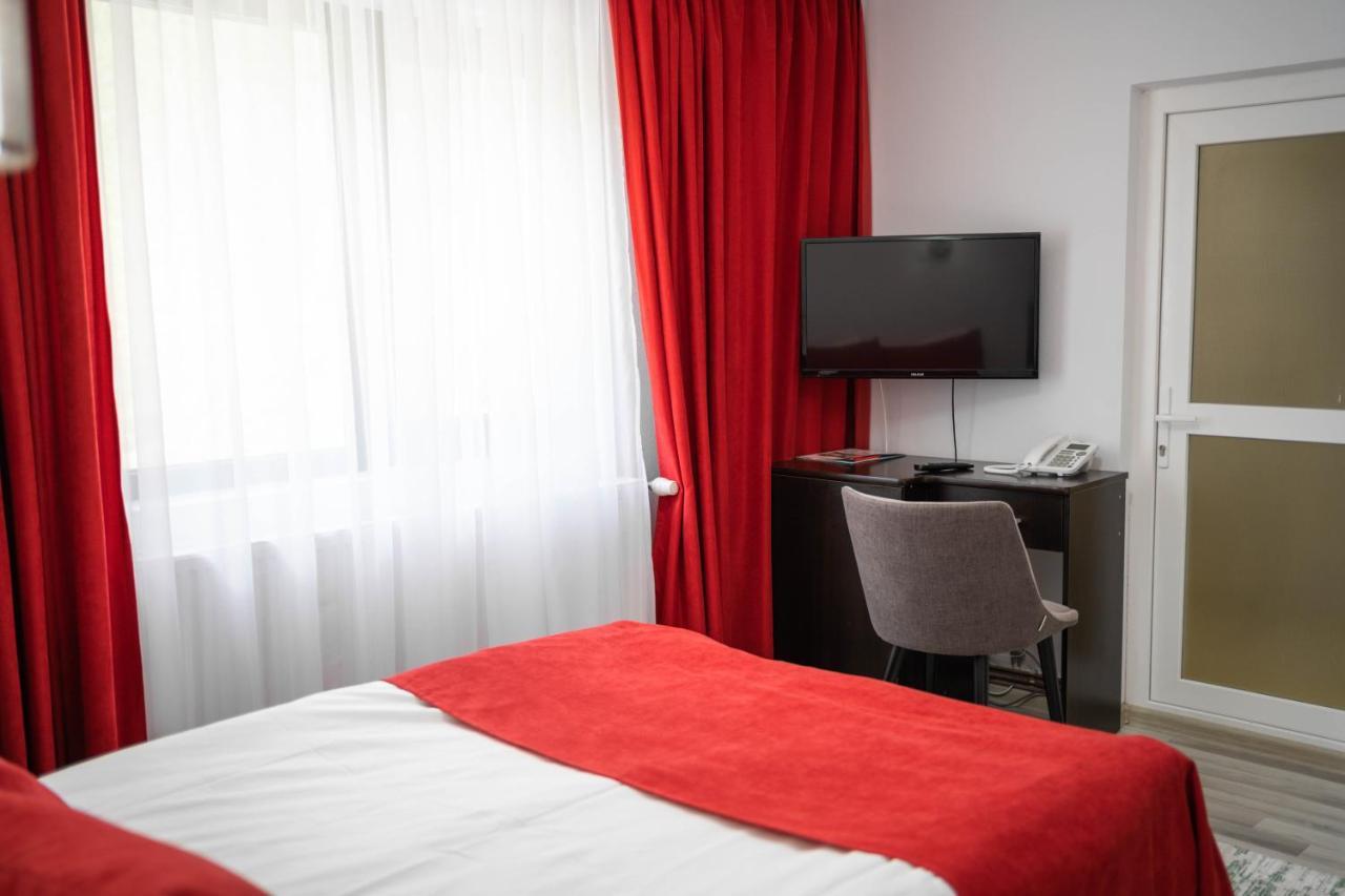 Piscul Negru Hotel - Transfagarasan Cumpăna المظهر الخارجي الصورة