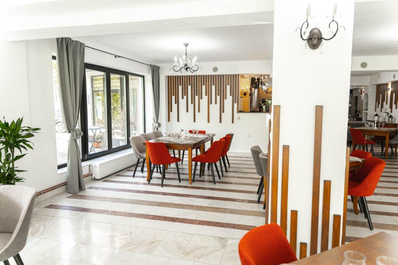 Piscul Negru Hotel - Transfagarasan Cumpăna المظهر الخارجي الصورة